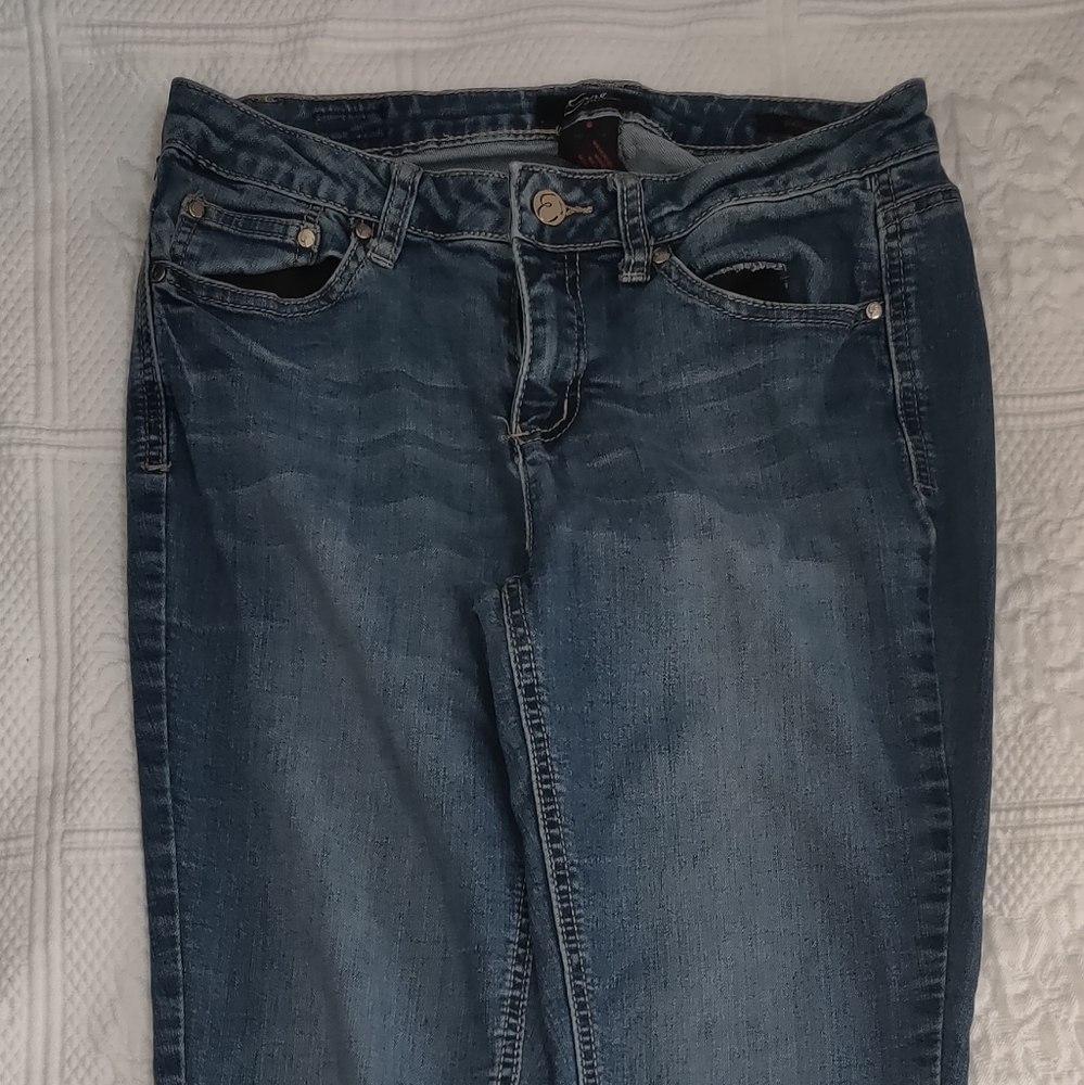 Earl Jeans